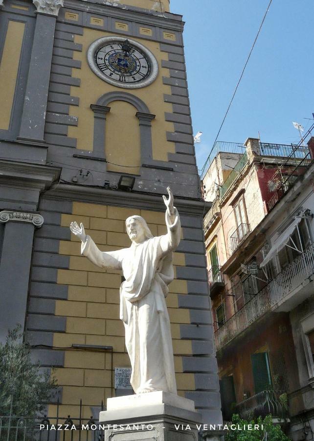 Centro Storico - Fermata Montesanto Hotel Naples Exterior photo