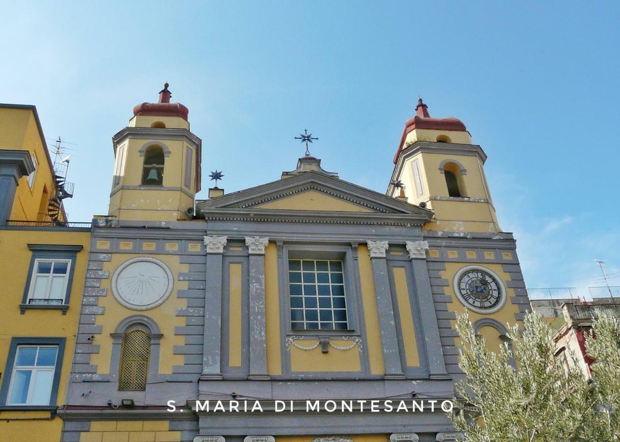 Centro Storico - Fermata Montesanto Hotel Naples Exterior photo